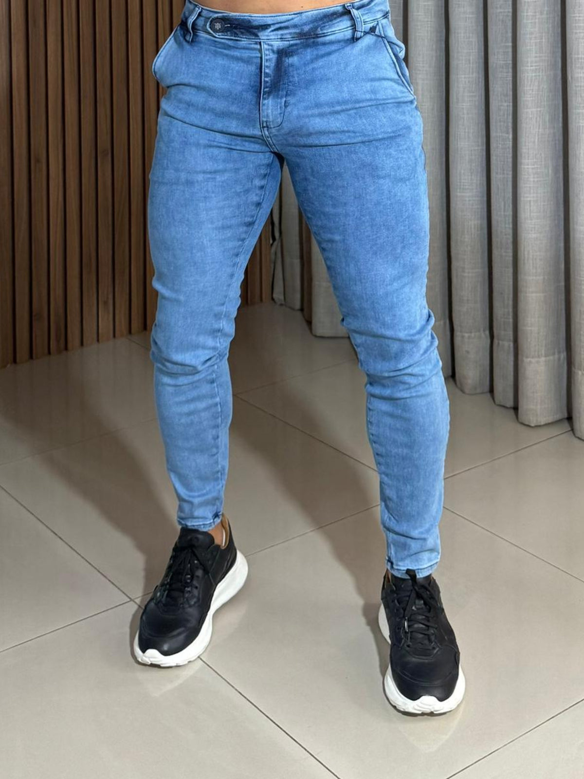 Calça Jeans Claro Bolso Faca True Hero