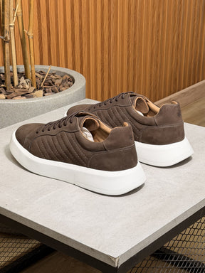 Sneaker Line True Hero