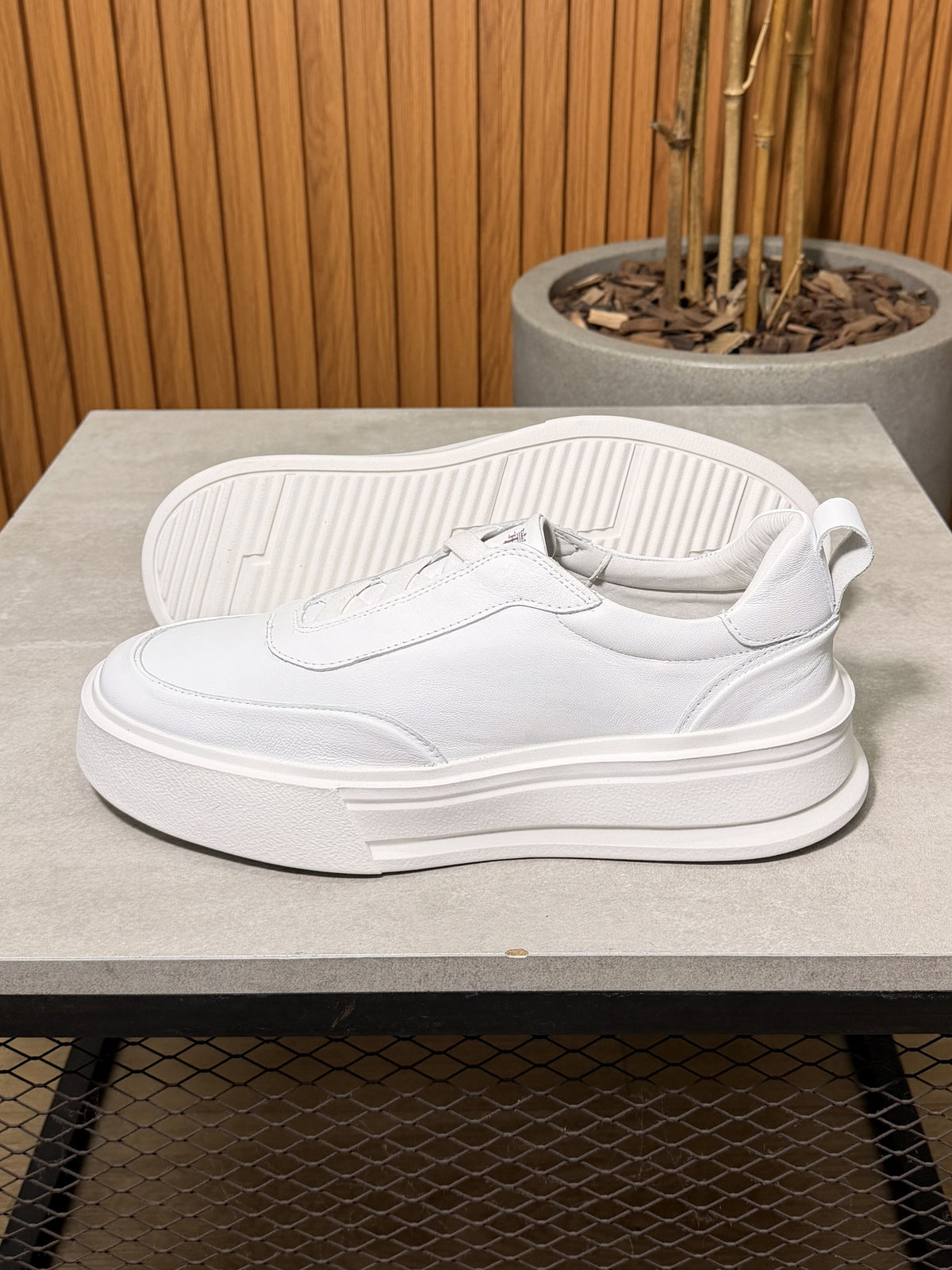 Sneaker Style True Hero