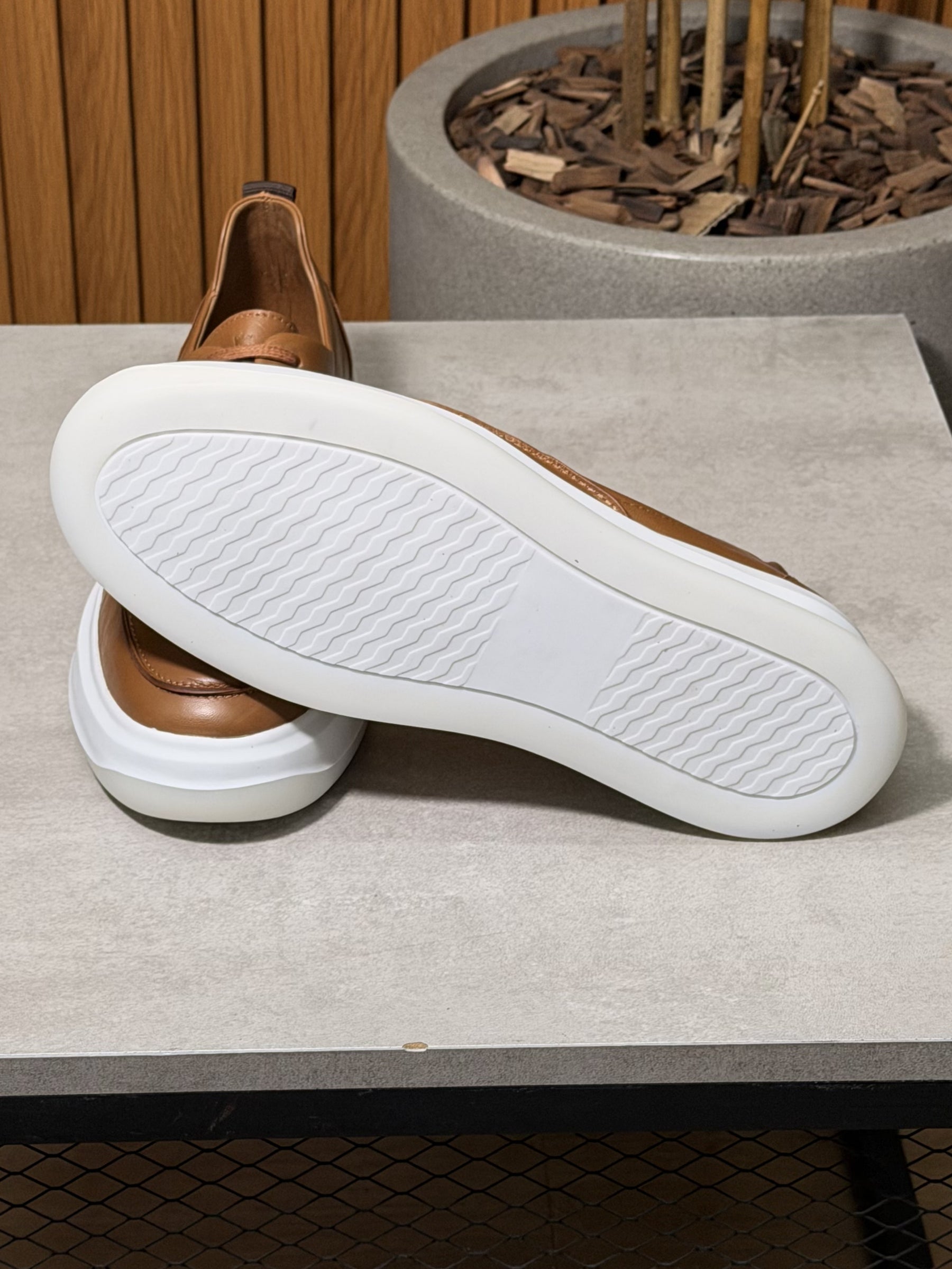 Sneaker Dock True Hero