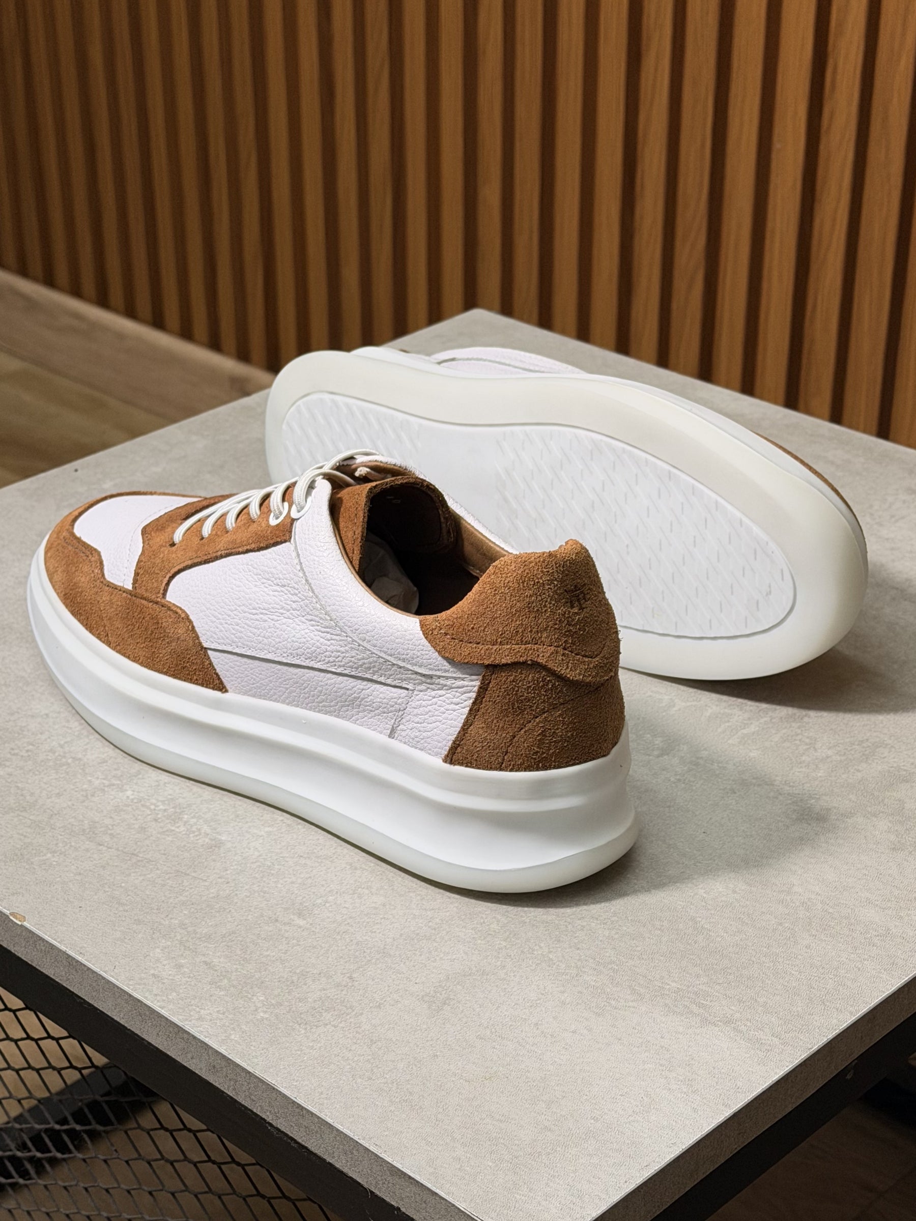 Sneaker Urban True Hero