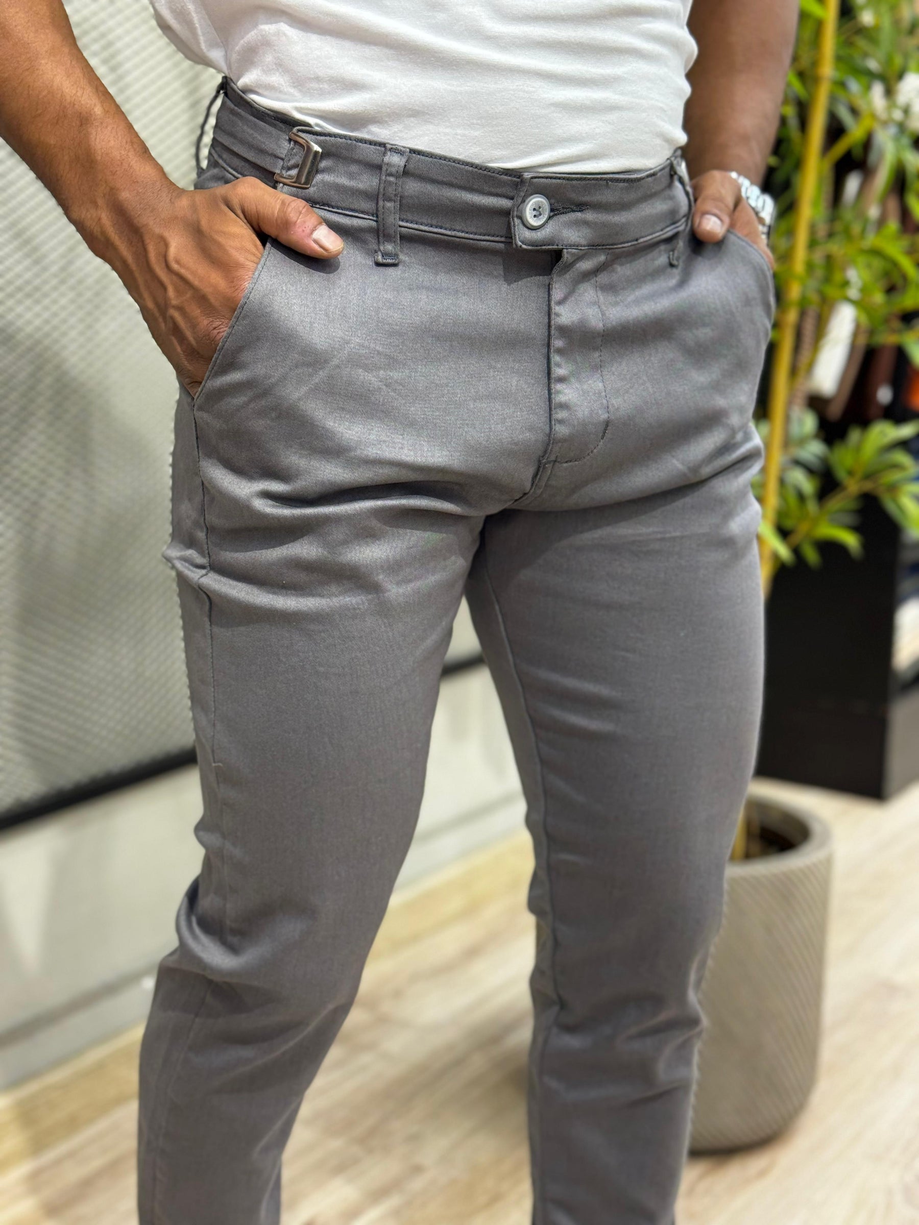 Calça Alfaiataria com Regulagem True Hero