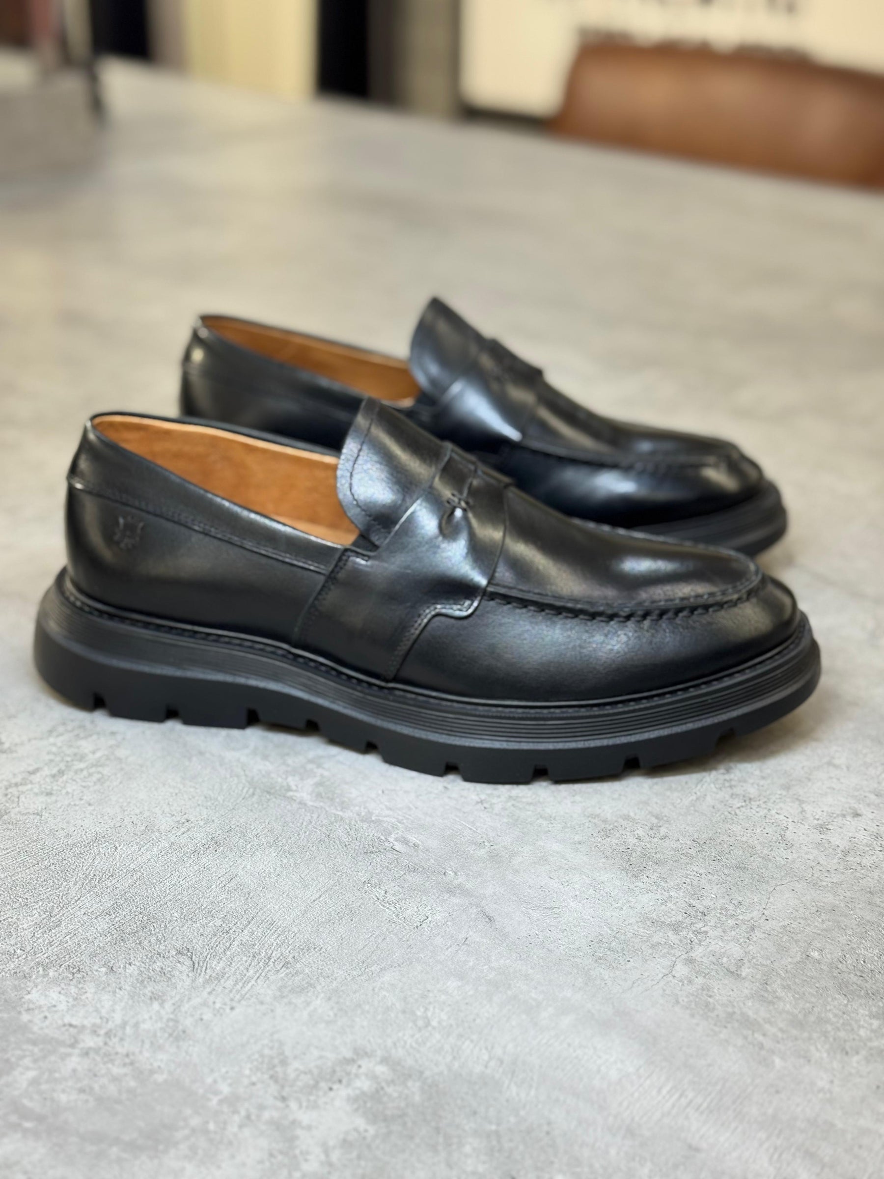 Loafer Extra Light True Hero