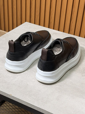 Sneaker Dock True Hero