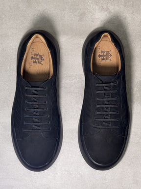 Sneaker Line True Hero