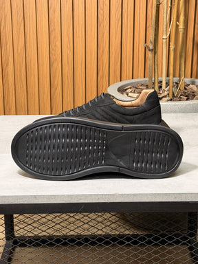 Sneaker Line True Hero