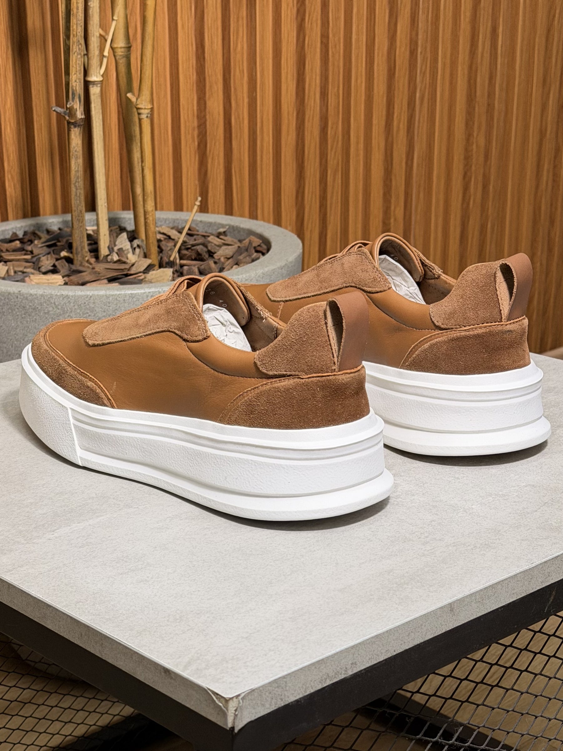 Sneaker Style True Hero