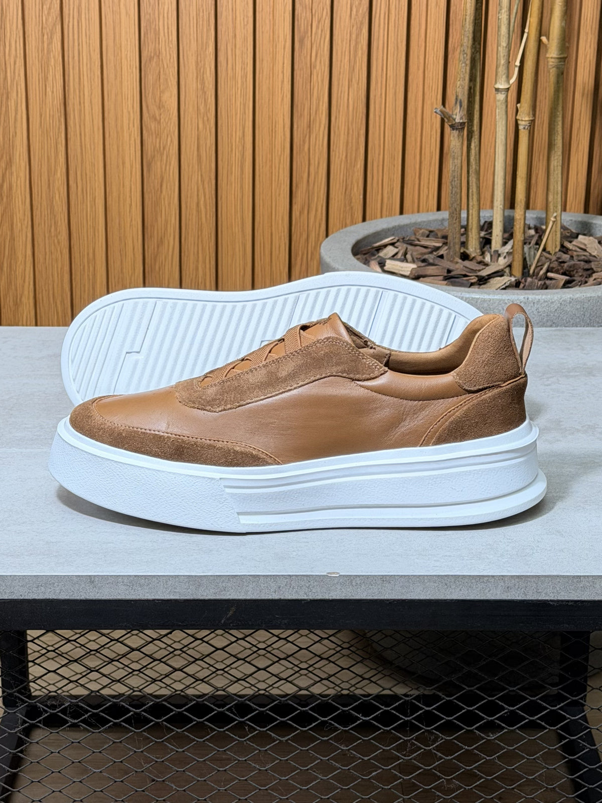 Sneaker Style True Hero
