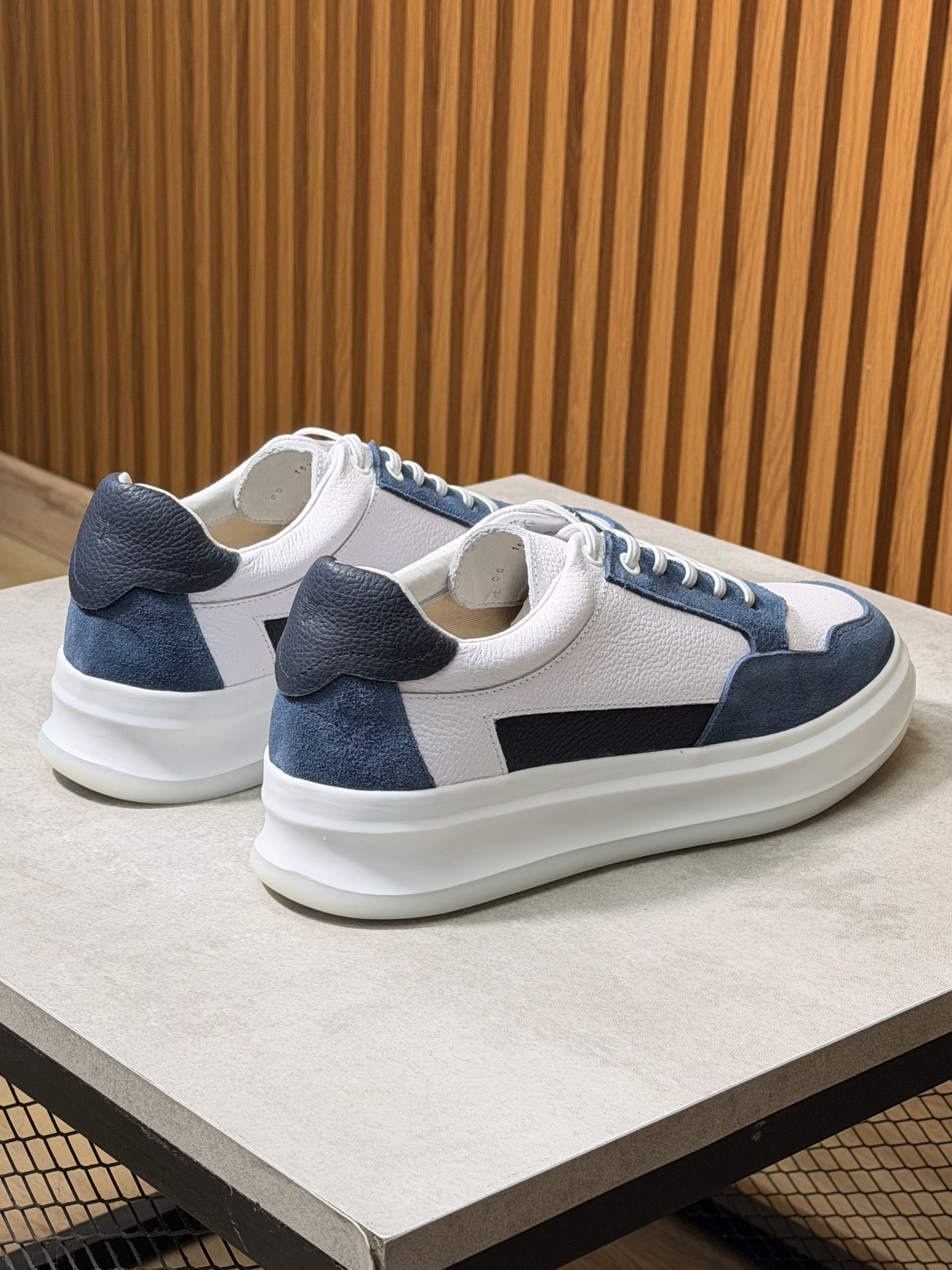 Sneaker Urban True Hero