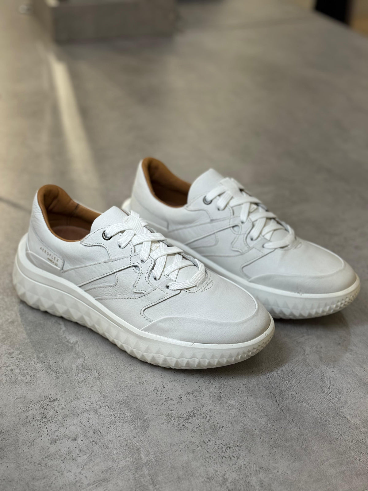Sneaker Aero Flex True Hero