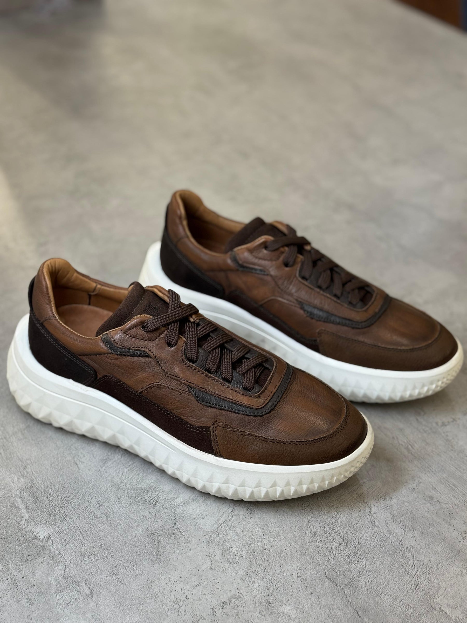 Sneaker Aero Flex True Hero